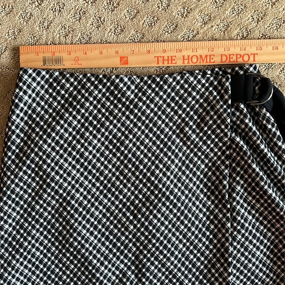 NWT SPANX Black and White Plaid Mini Wrap Ponte Skirt Skort Sz M - Picture 7 of 9